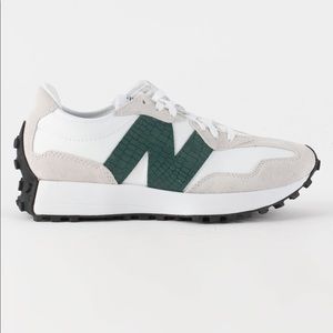 New Balance 327 Women’s Green/White Combo